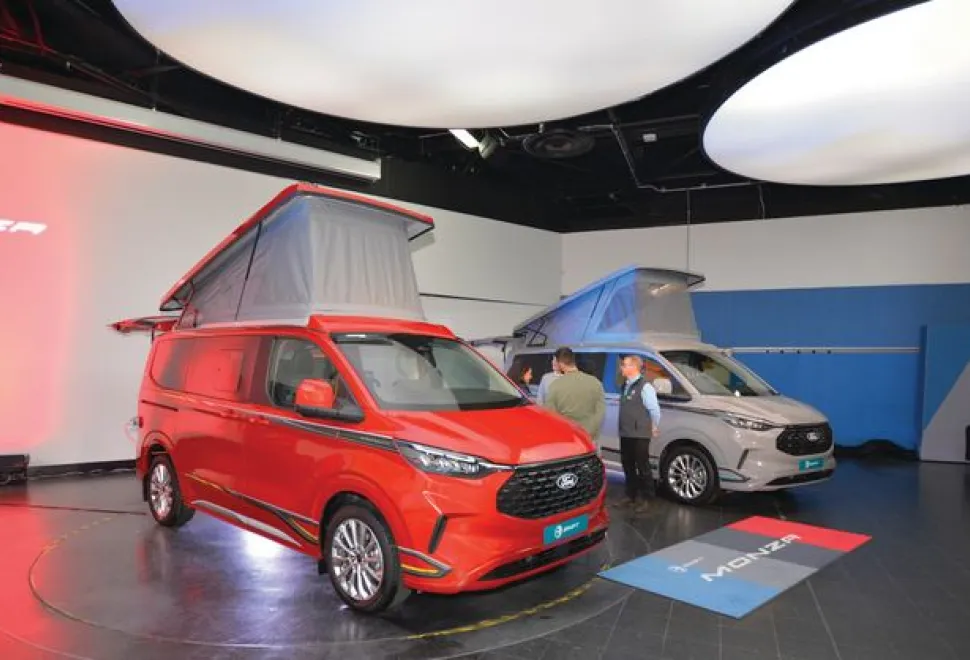 Swift Monza pop-top campervan