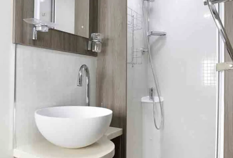Corinium-FB-bathroom-84212