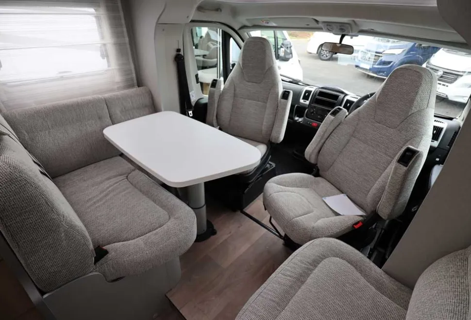 Hymer-TGL-578-Ambition-2-44970