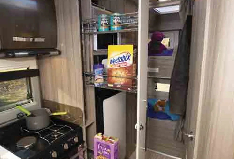Tessoro-kitchen-storage-46643