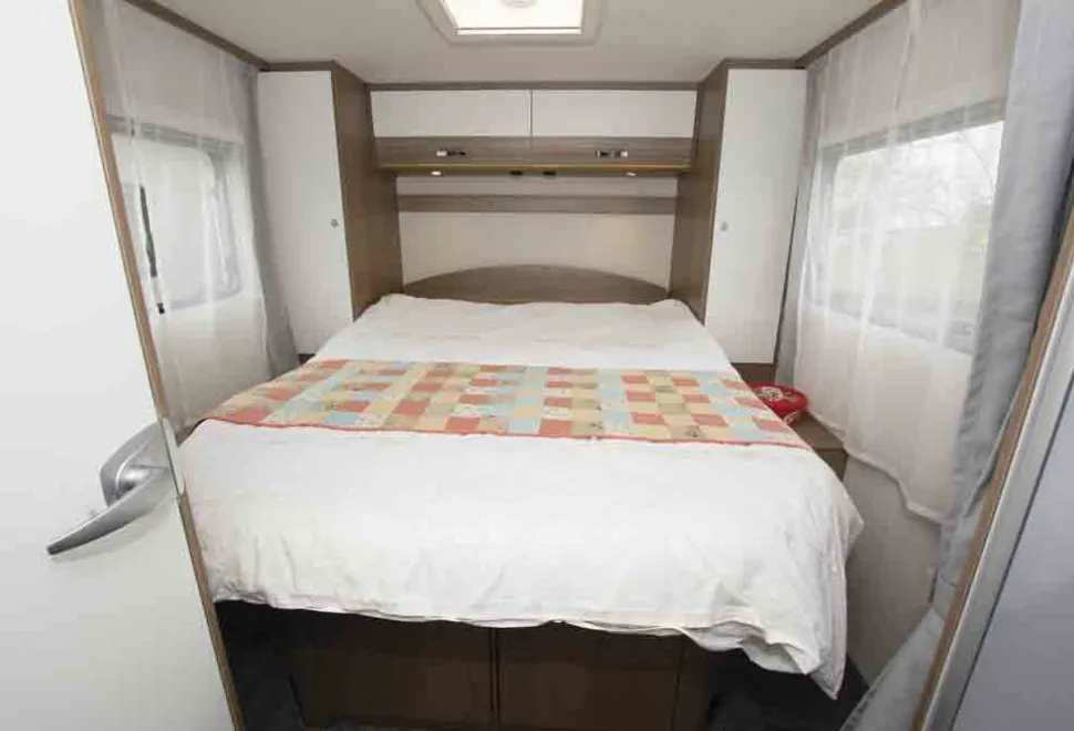 Carado-T449-bed-MMM-96363