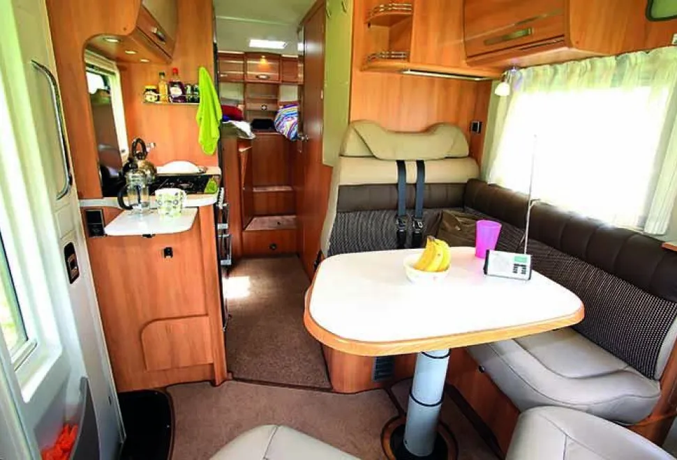 rhp_ML interior