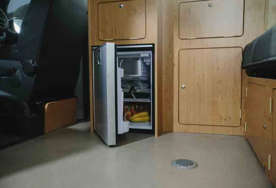 Birchover-S-compact-fridge-30873