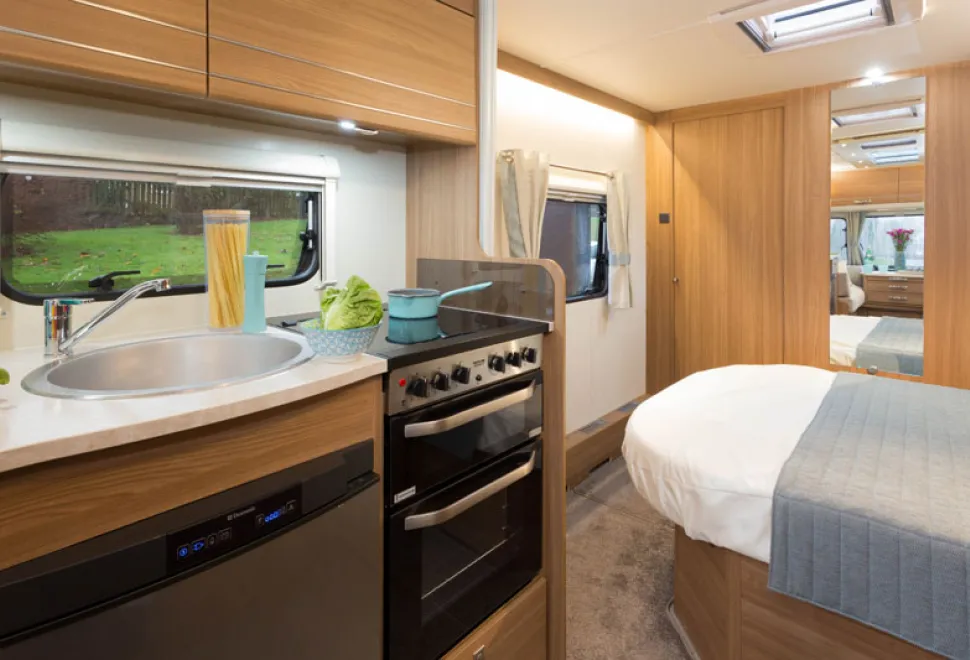 web-3-Maximum-corridor-space-with-the-bed-retracted-is-a-generous-56cm-83304