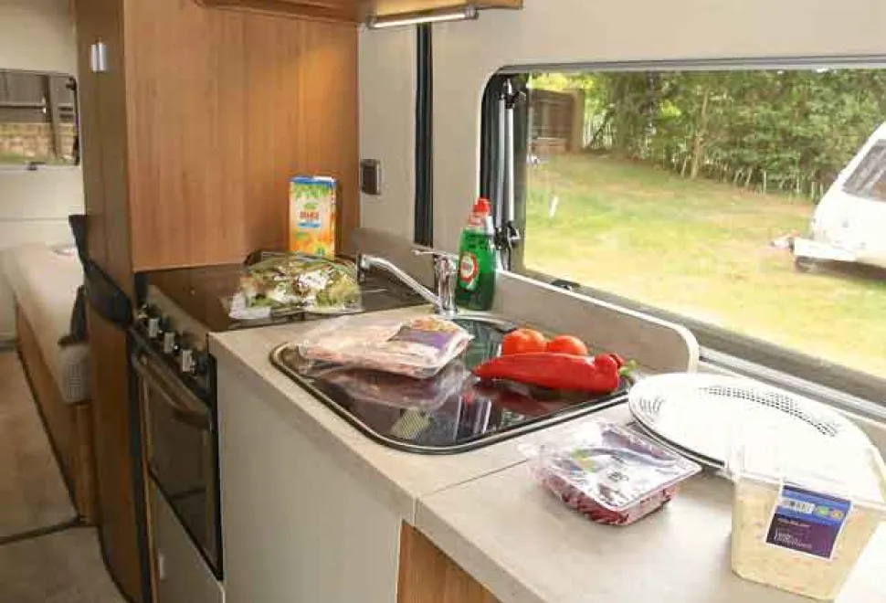 636_VLINE_21-42682