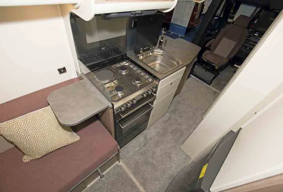 Lunar-better-kitchen-19663
