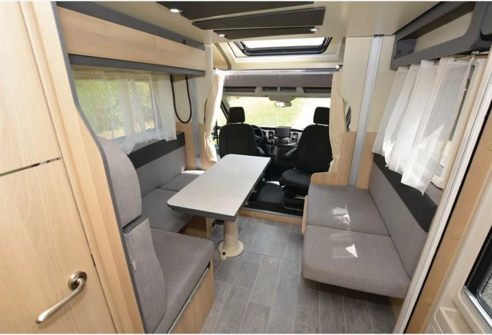 The Itineo Cozi PS700 low-profile motorhome lounge