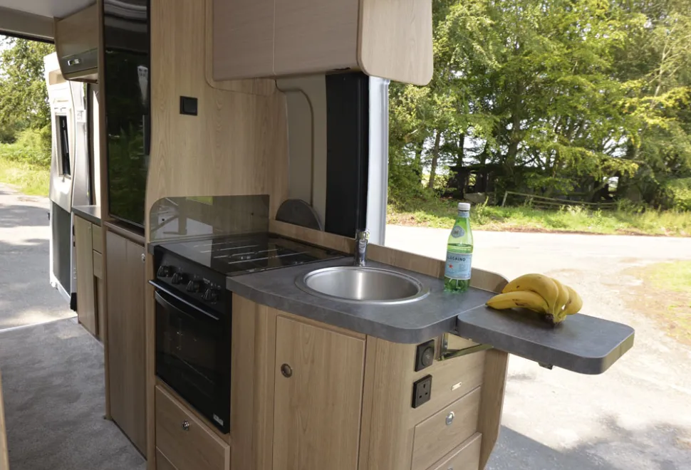 Elddis_kitchen-48933