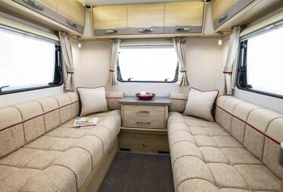 Elddis-120_Lounge_1-44376