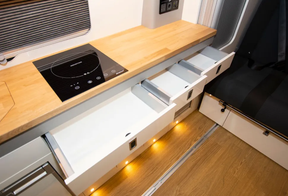 Three-Bridge-drawers-10296