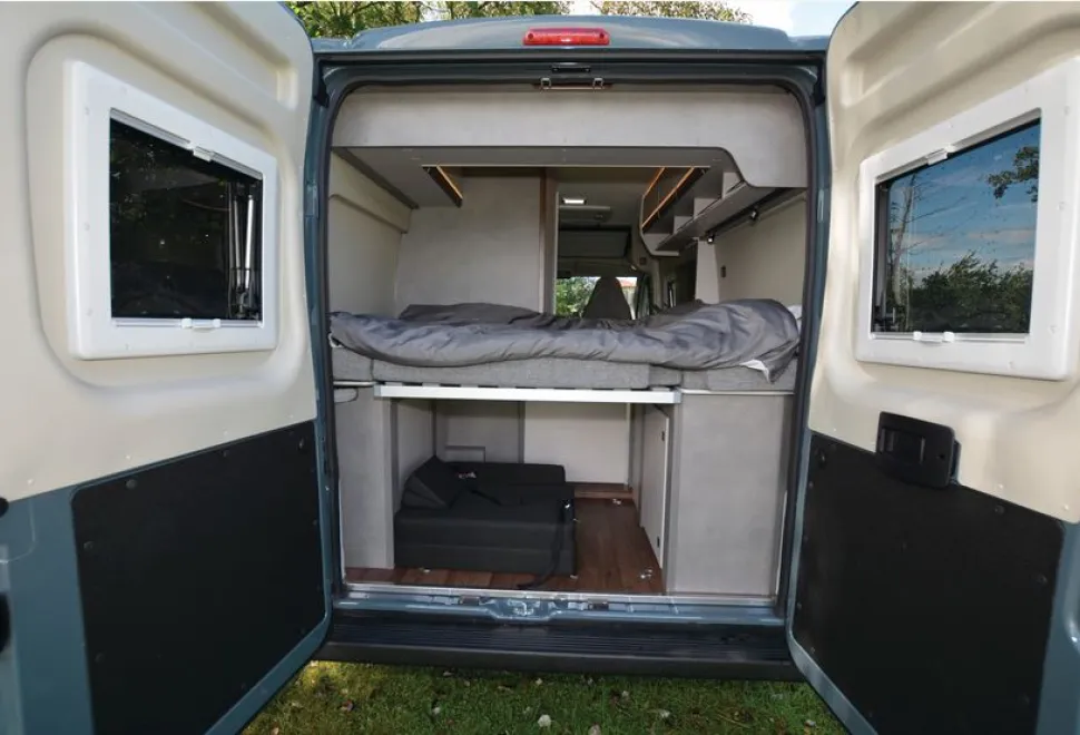 Globecar Summit Shine high-top campervan rear