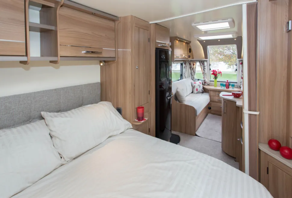 web-2-It&rsquo;s-comfortable,-cosy-and-well-equipped-complete-with-a-big-fridge-freezer-17475
