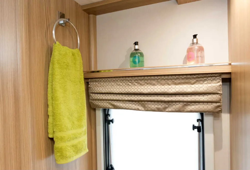 A-towel-loop,-and-a-folded-blind-to-add-interest-to-the-window-area-20042