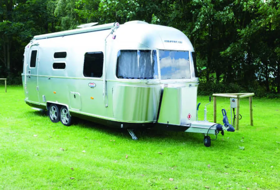 Airstream-Yukon_EXTERIOR-w800-58430