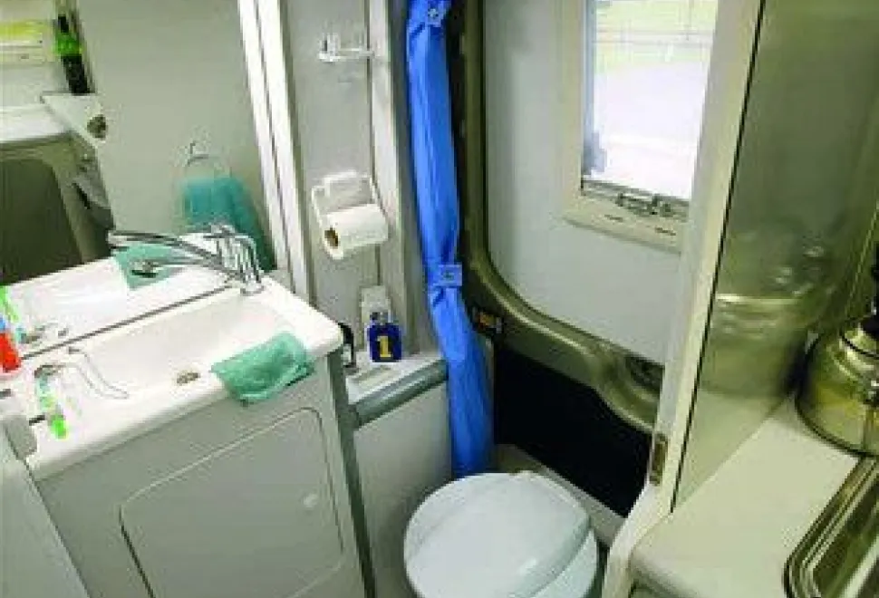 rhp_Murvi washroom