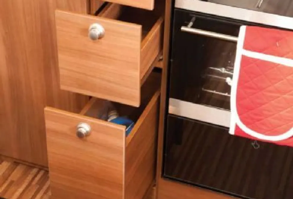 rhp_caravan_drawers