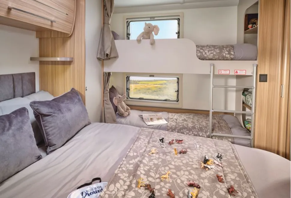 Bailey Pegasus Grande GT75 Amalfi caravan bedroom (photo courtesy of Bailey)
