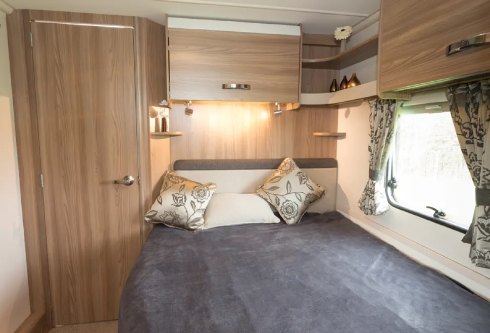 web-2-A-lovely-bedroom-area-01785