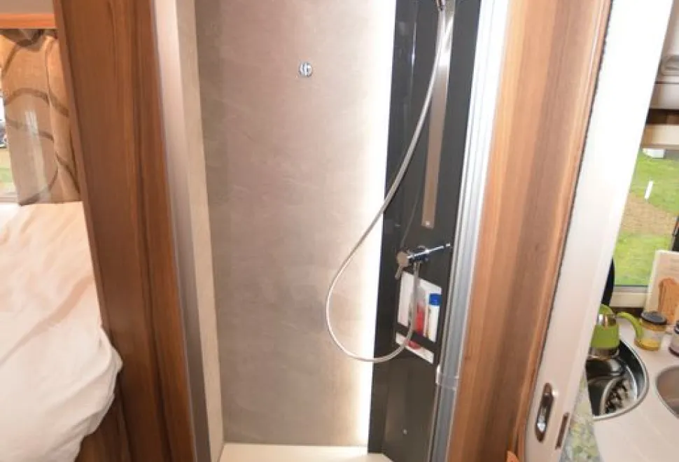 Rimor Super Brig 95 Plus low-profile motorhome shower