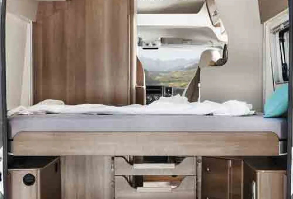 Van-Tourer-rear-view-30701