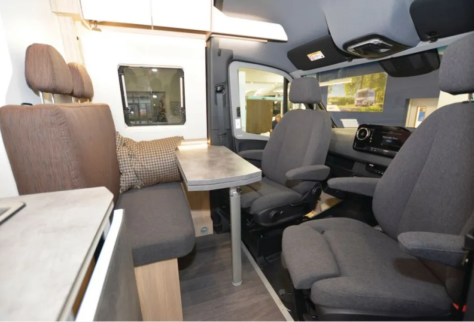 Yucon 6.0 BD 4x4 campervan cab
