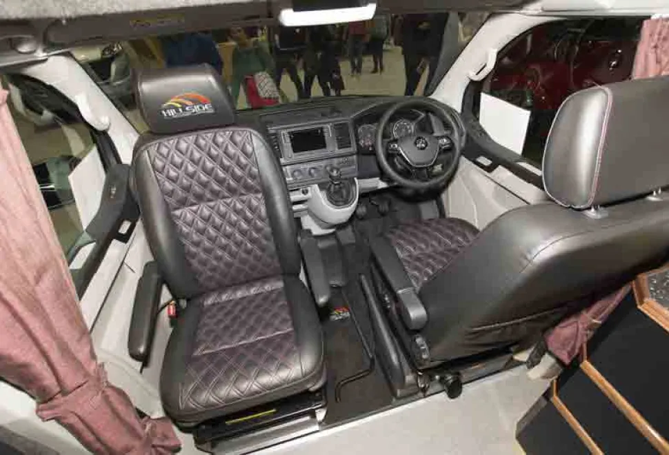 Hillside-Birchover-cab-28619
