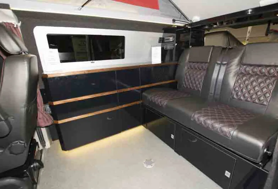 Hillside-Birchover-rear-seats-02126