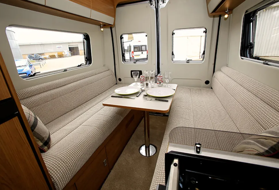 Autotrail-4-54254