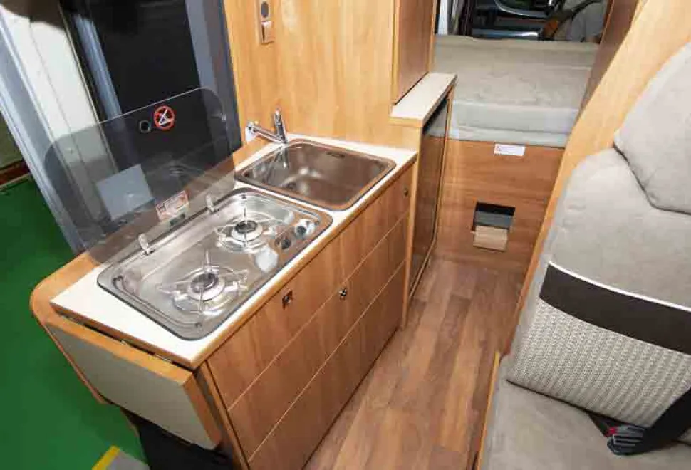 Globescout-Plus-kitchen-96479