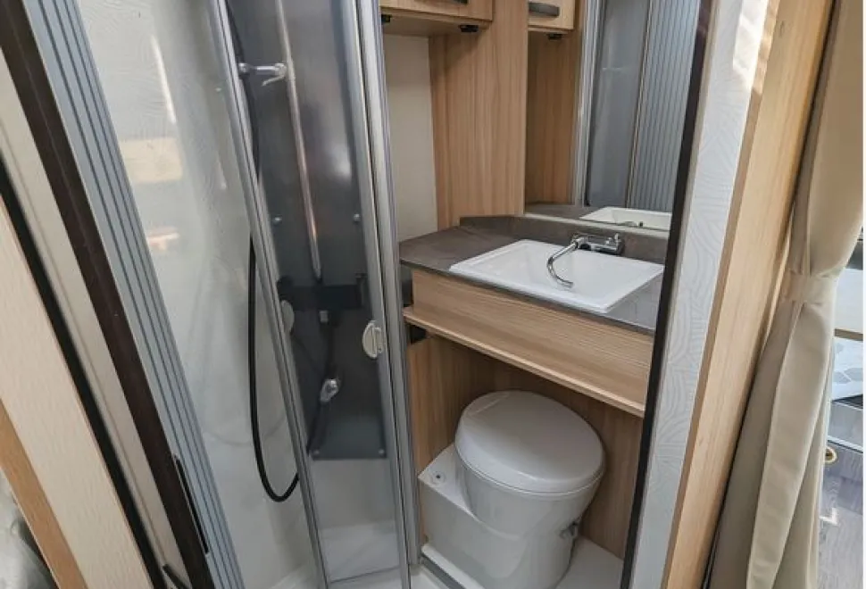 The Florium Baxter 65 LJG low-profile motorhome washroom
