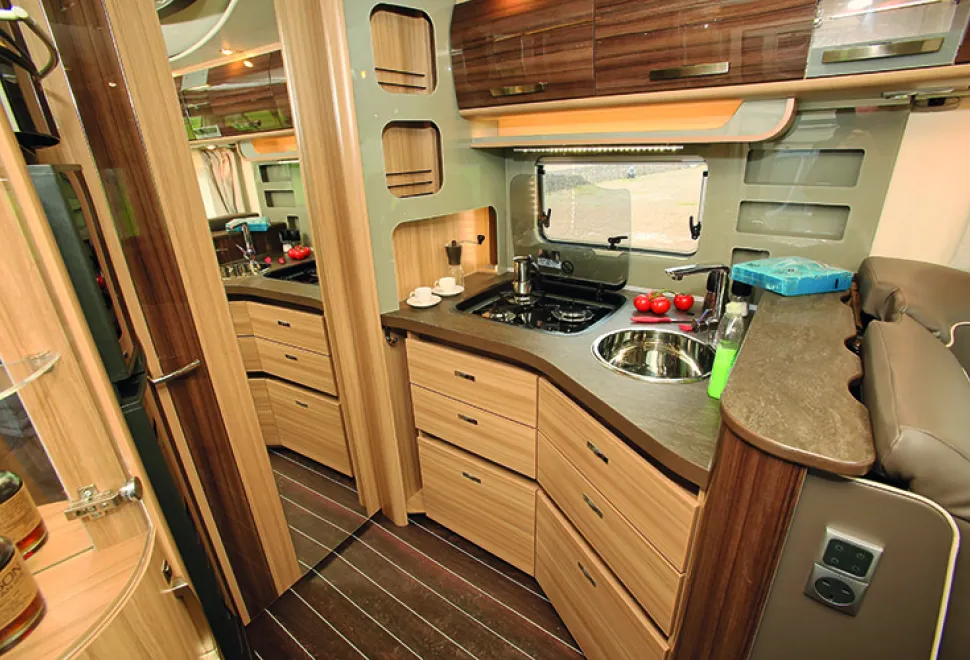 Knaus-4-53907