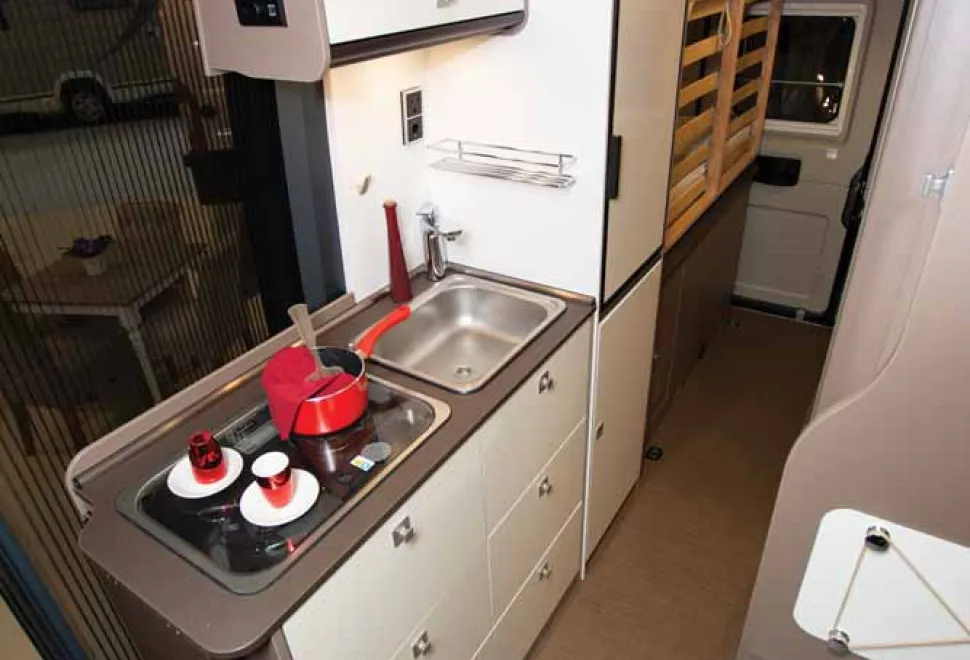 Kitchen-in-the-new-Burstner-City-Car-Harmony-Line-C-603-campervan-07082