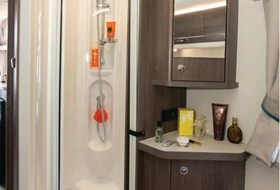 The Elddis Affinity 550 caravan shower (photo courtesy of John Chapman)