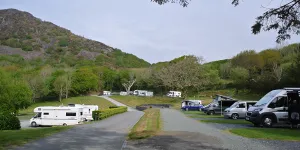 Tyddyn Llwyn 1