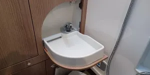 2025 Malibu Genius Performance 4x4 campervan washroom