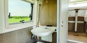 RP Overland Rebellion 2 (2024) washroom