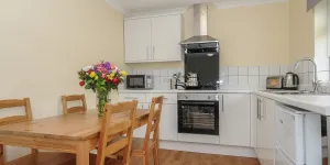 landscove-holiday-park-campsite-image-4
