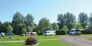 run-cottage-campsite-image-4