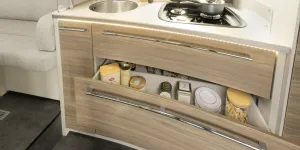 Dethleffs Alpa A 6820-2 kitchen