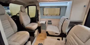 Orange Campers Trouvaille High Roof lounge