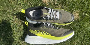 Keen trainers above and side
