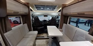 Inside the Coachman Avventura 545