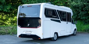 Frankia Noctra Cruiser 7.6L exterior showing rear angles