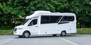 Frankia Noctra Cruiser 7.6L exterior side