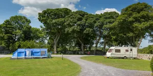 Llys Derwen