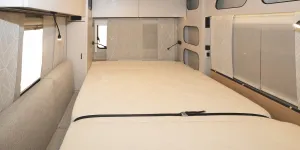 Knaus Yaseo 340PX bedroom