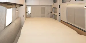 Knaus Yaseo 340PX bedroom