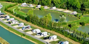 Stretton Lakes aerial