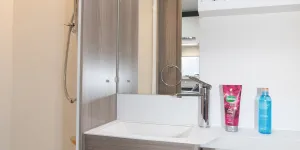 Swift Challenger 590 washroom