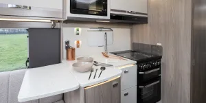 Kitchen of the Swift Conqueror Grande 560L